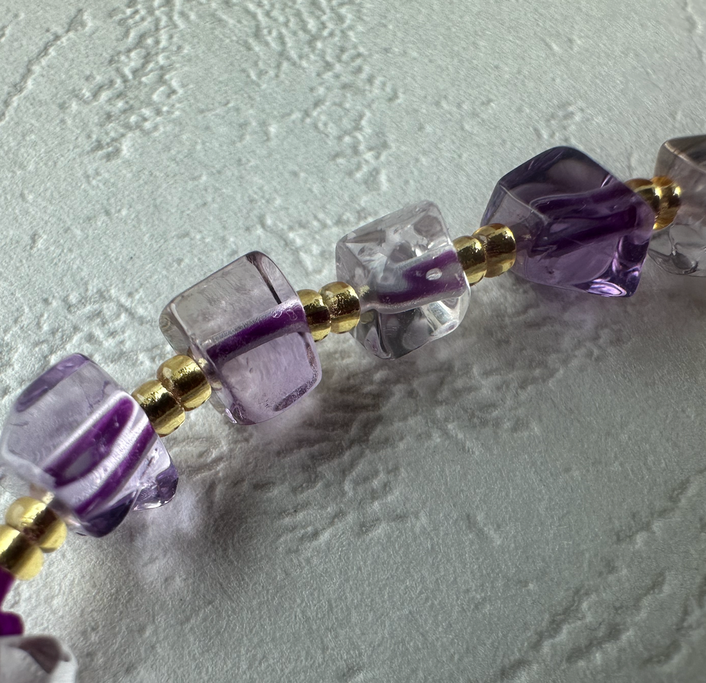 Violet Sequence | Clarity