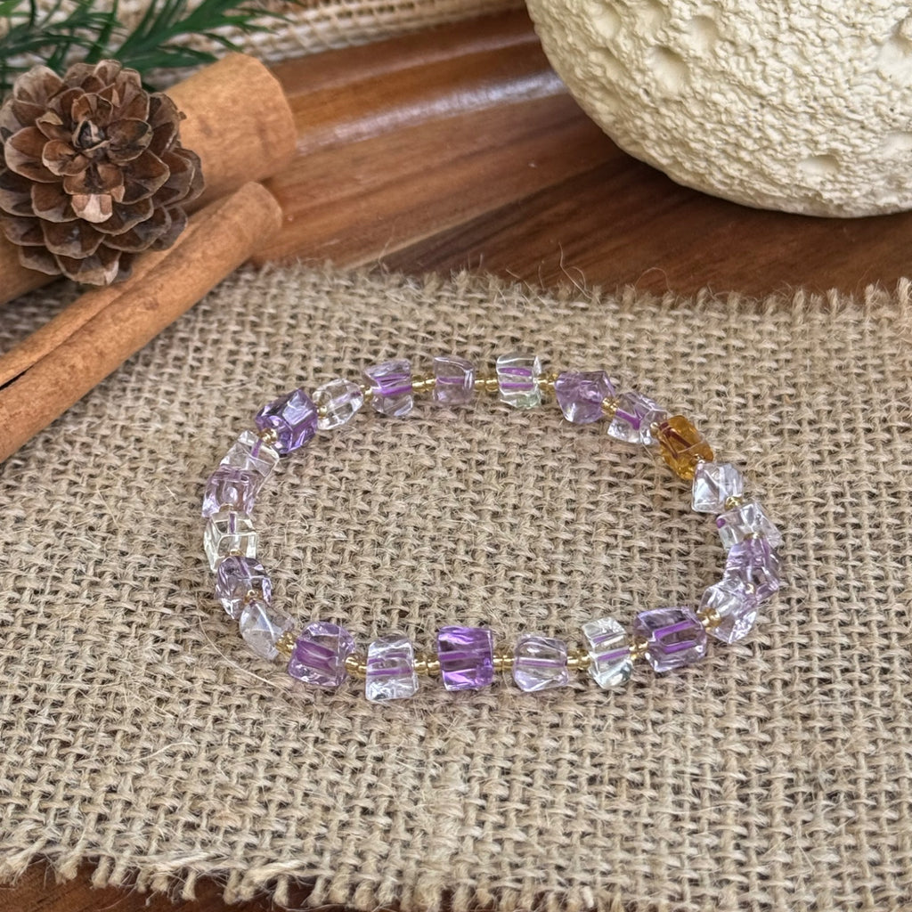 Violet Sequence | Clarity